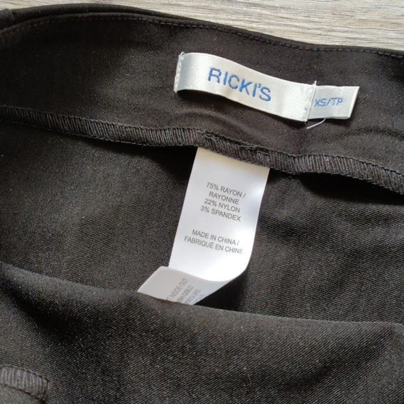 Ricki's | Black pencil skirt - Picture 3 of 3